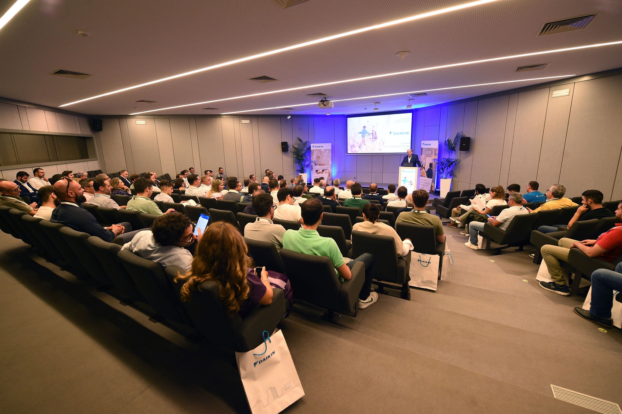 Seminário realizado no Porto